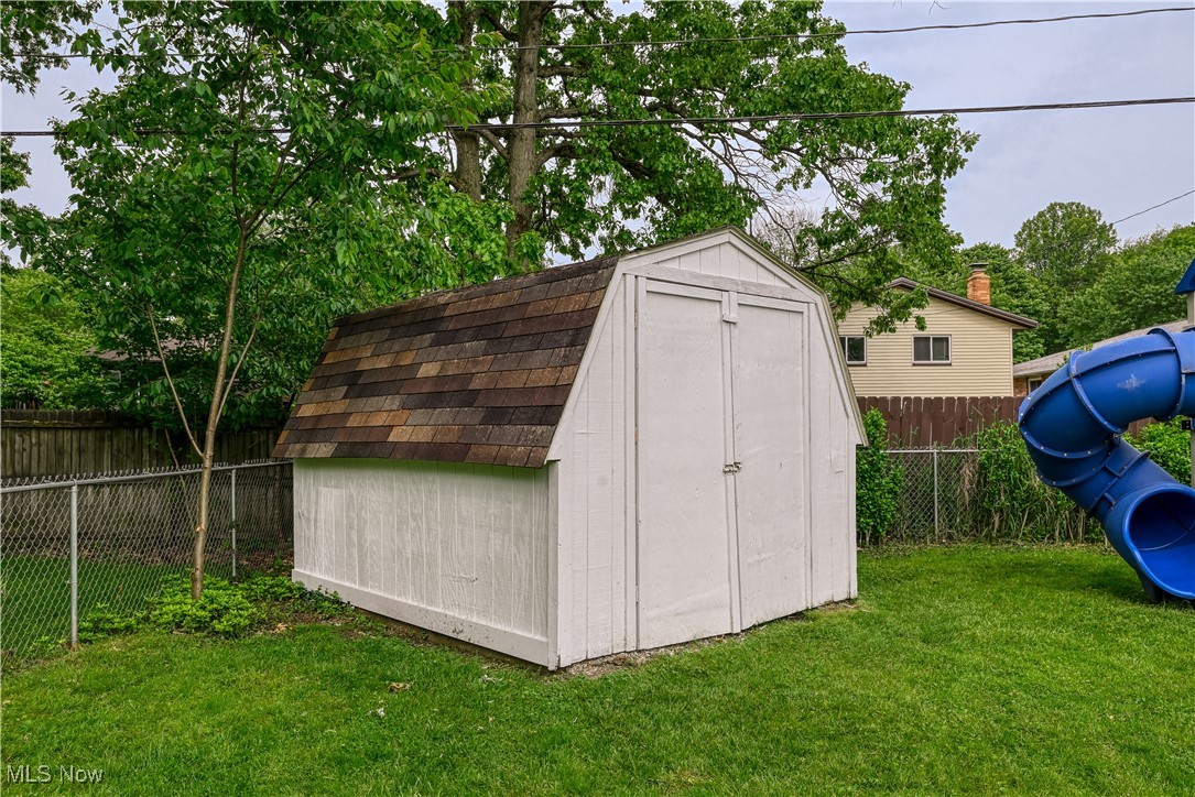 488 Spaulding Drive, Kent, Ohio image 29