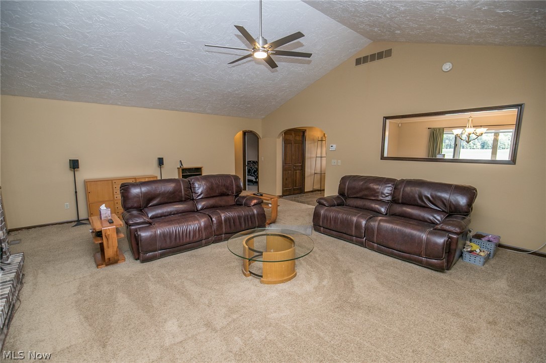 Henrietta 12 - Residential