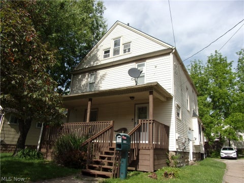 Homes For Sale - 2237 19th Street<br/> Akron, OH 44314