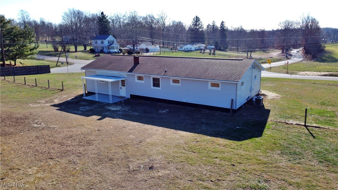 3685 Boggs Road, Zanesville, Ohio image 9