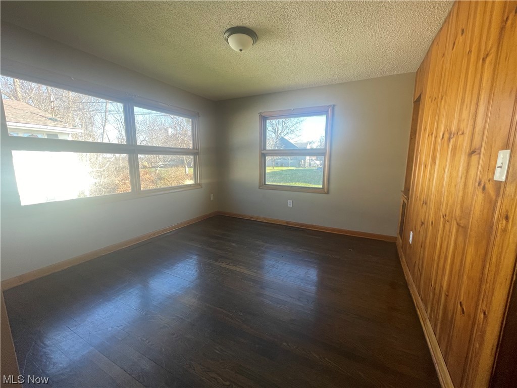 Vaughan Adn - Residential