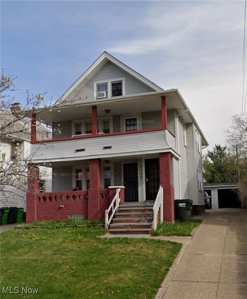 8827 Park Heights Avenue, Garfield Heights, OH 44125 - #: 5159477