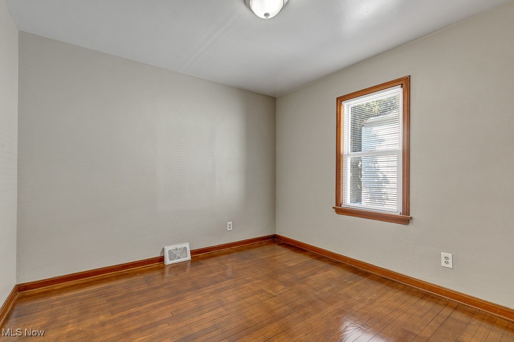 870 Rokeby Road, Eastlake, Ohio image 9