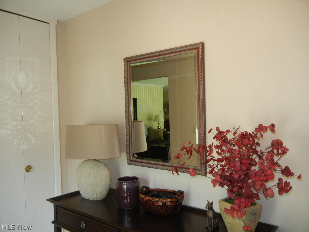 Ledgewood 01 - Residential