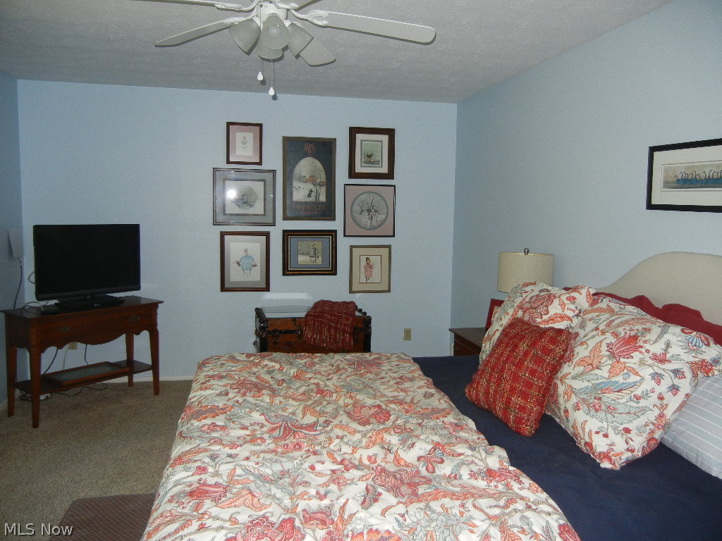 Ledgewood 01 - Residential