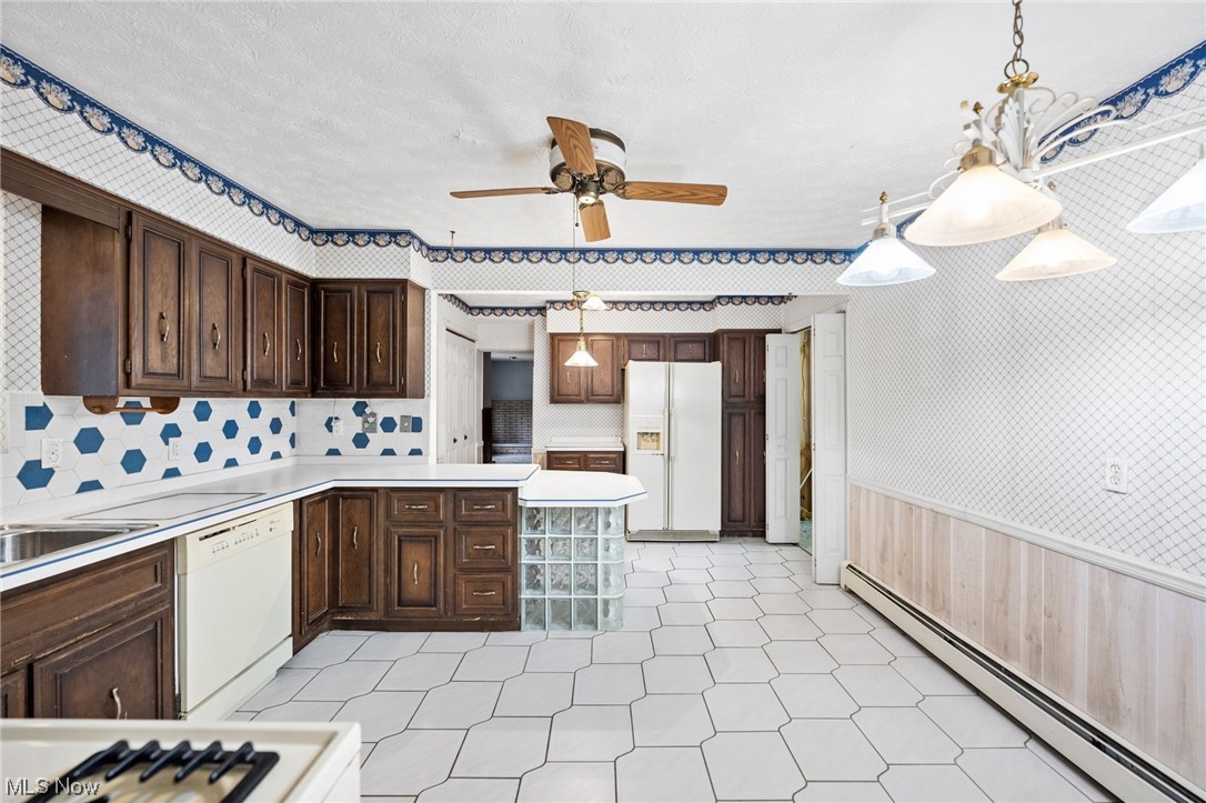 Clague Road Home Companys - Residential