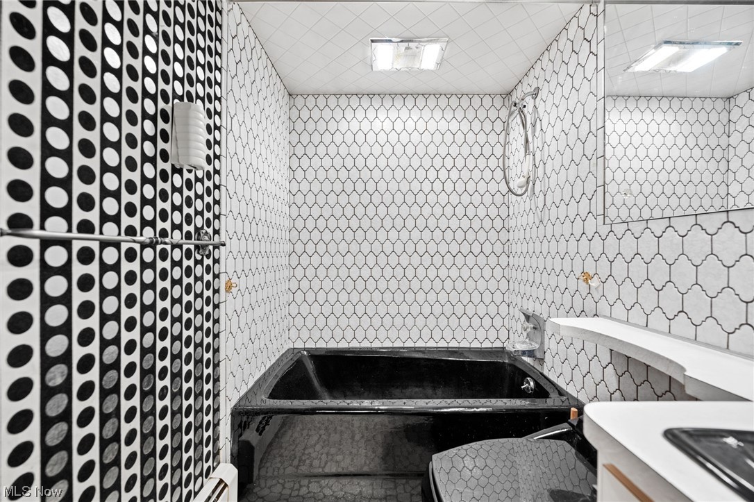 Clague Road Home Companys - Residential