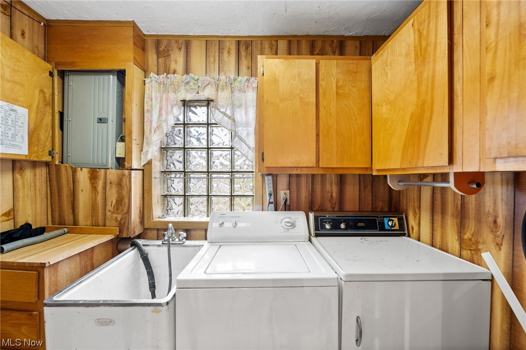 Clague Road Home Companys - Residential