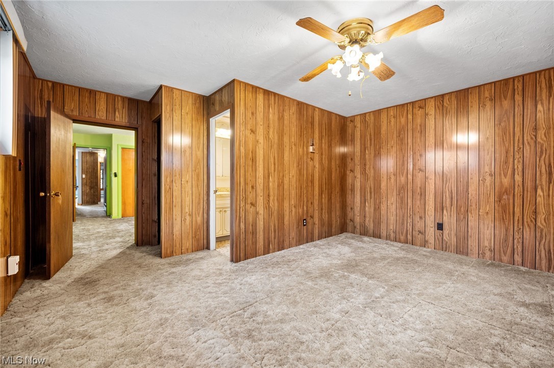 Clague Road Home Companys - Residential