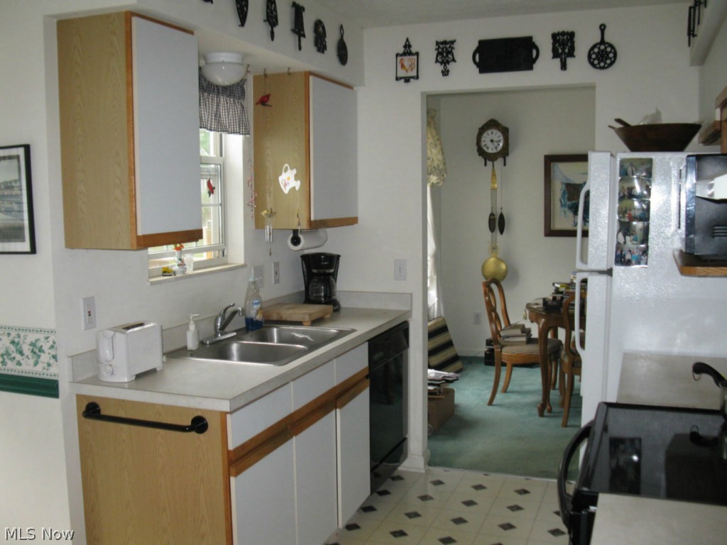 Hillary Place Condo - Residential