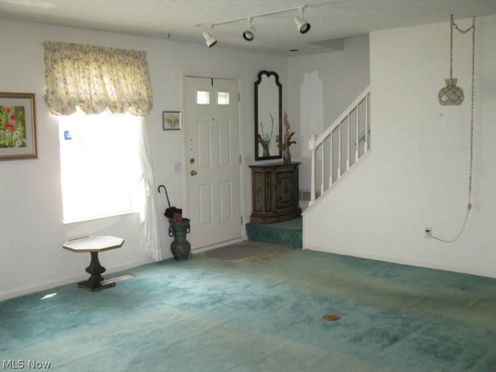 Hillary Place Condo - Residential