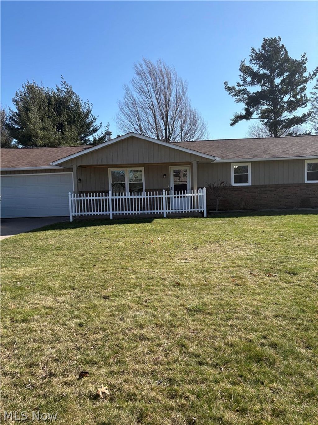 Photo of 6611 Rosedale Drive, Amherst, OH 44001 (MLS # 5193666)