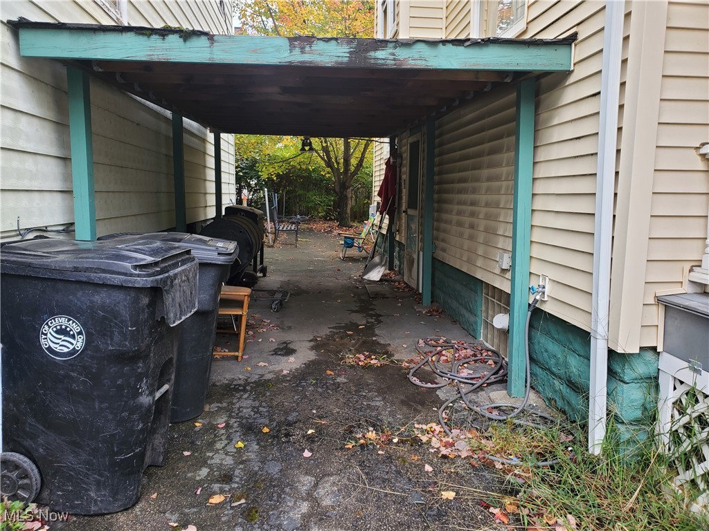 Cleveland, Ohio 44106, United States, 4 Bedrooms Bedrooms, ,2 BathroomsBathrooms,Residential,Active,232498