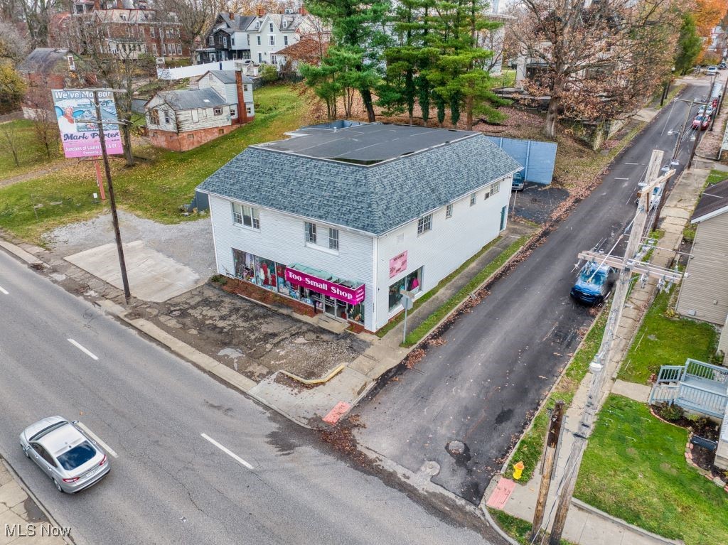1100 Murdoch Avenue