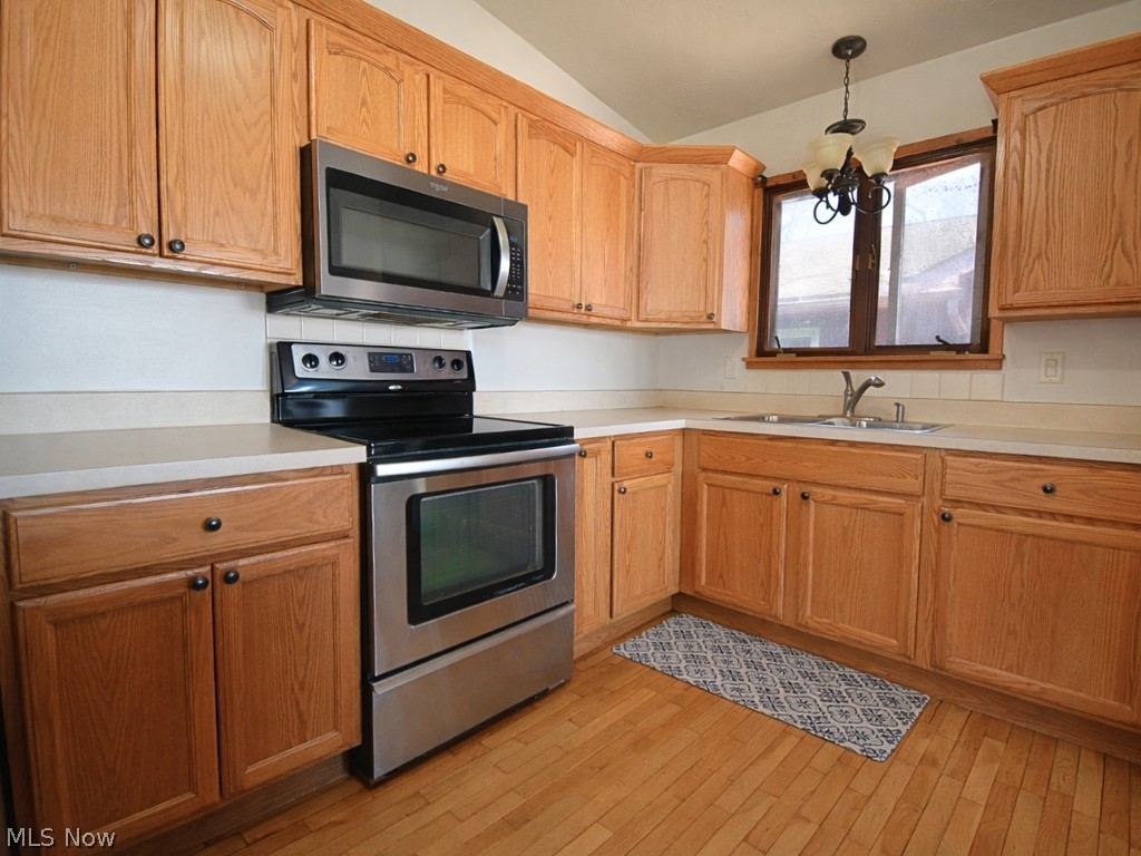 Mentor Headlands Park - Residential