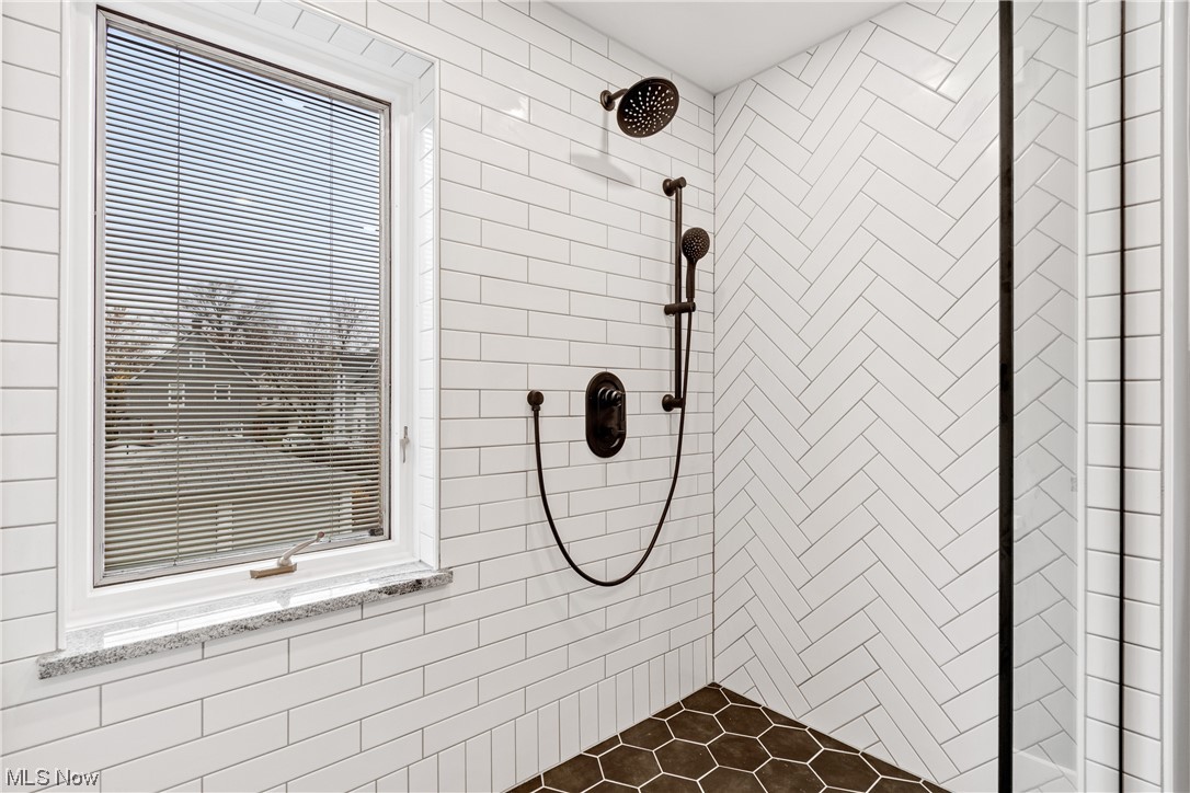 Hill Realty Companys 02 - Residential