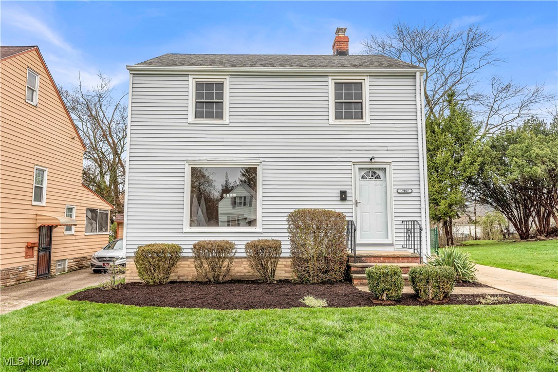 19407 Gardenview Drive, Maple Heights, Ohio image 1
