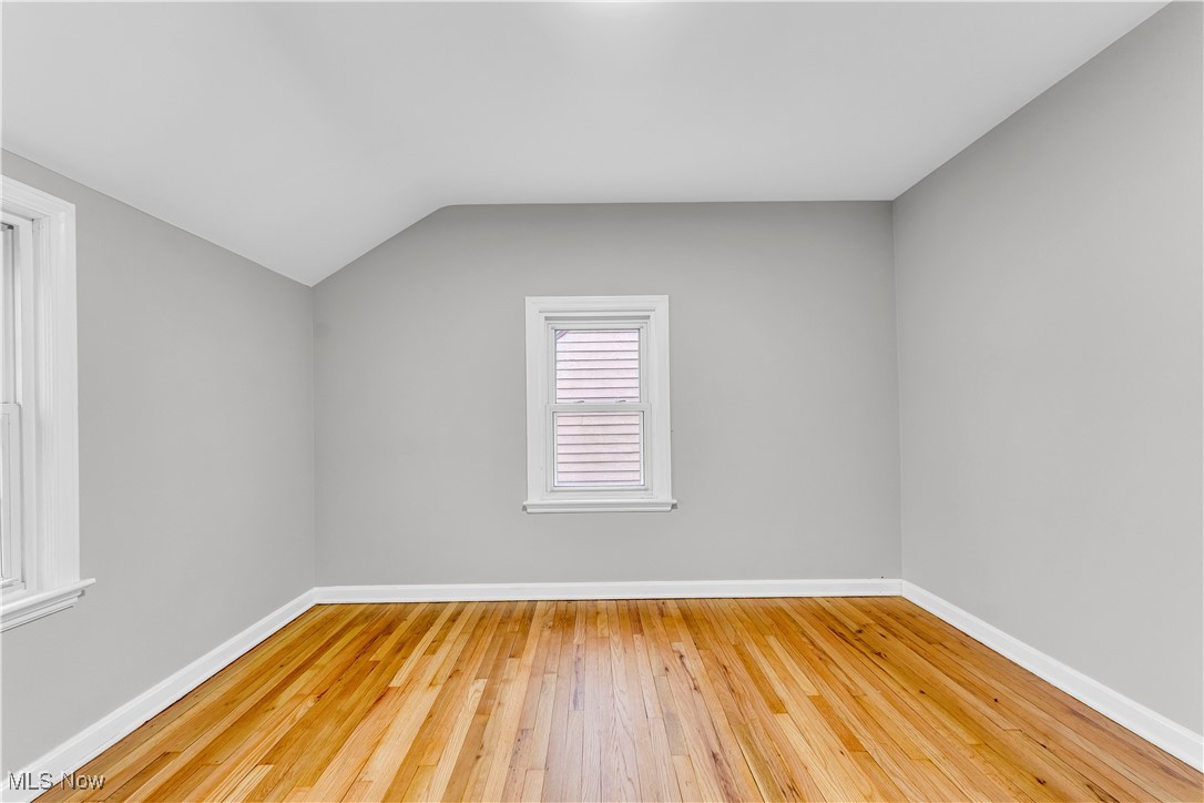 19407 Gardenview Drive, Maple Heights, Ohio image 16
