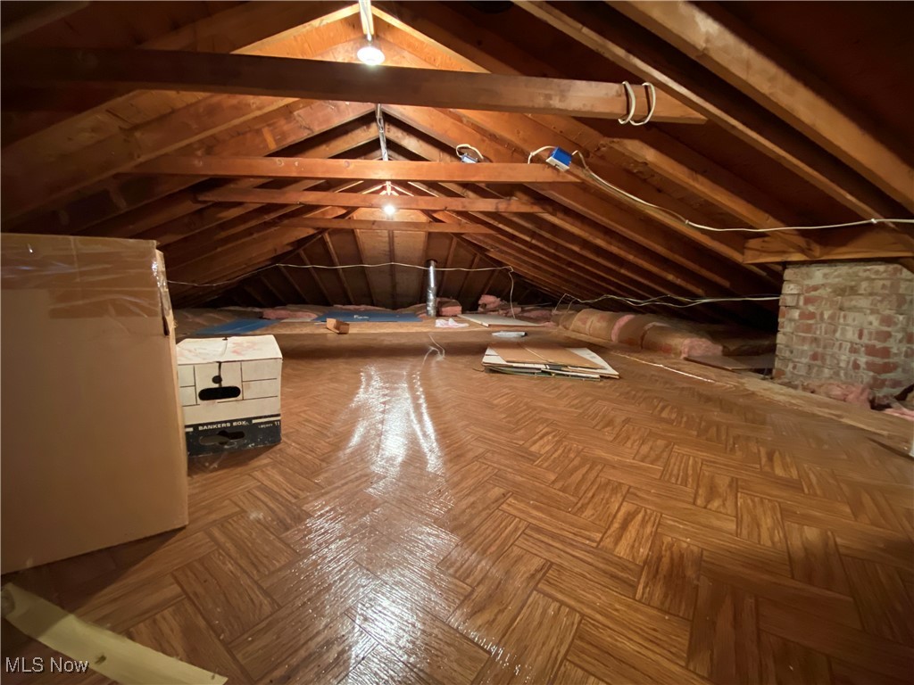 Yorklands 02/D Moskowitz & - Residential