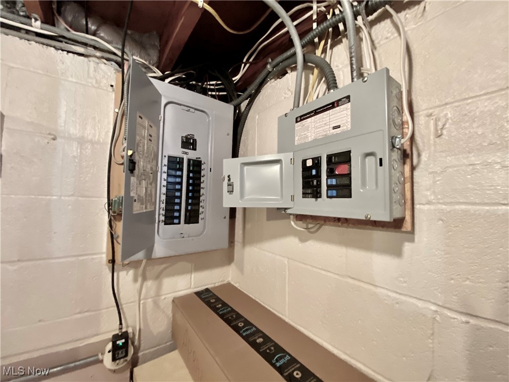 Yorklands 02/D Moskowitz & - Residential