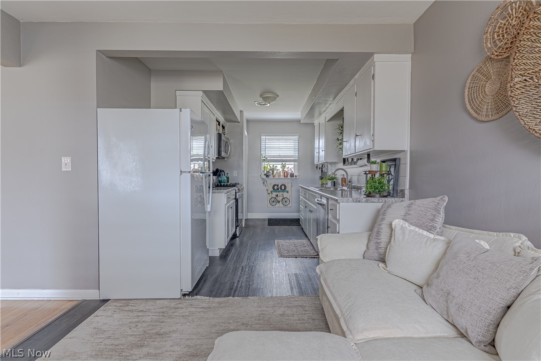 Applewood Acres - Residential