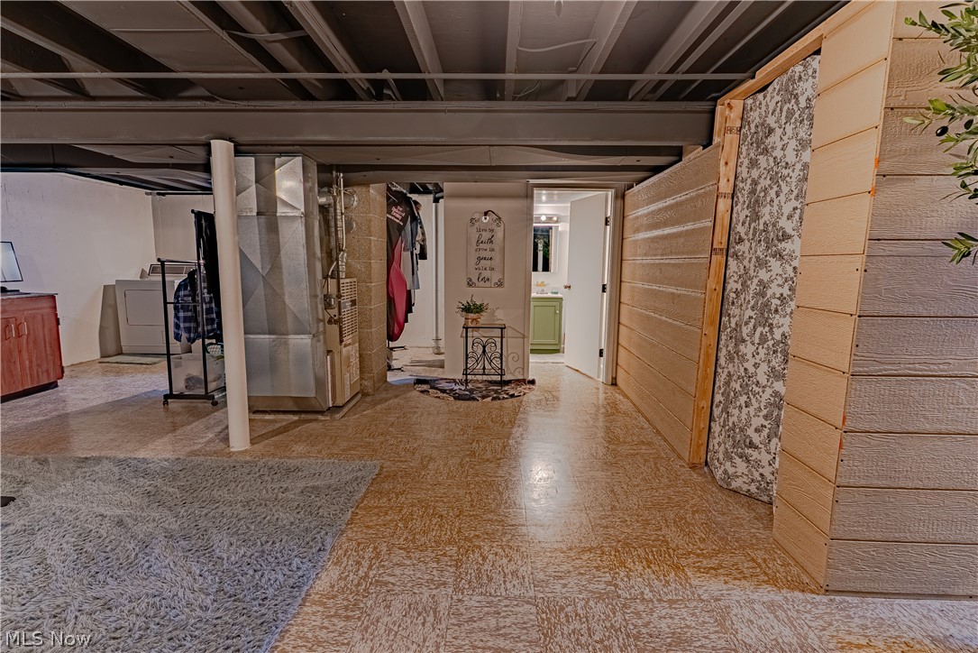 Applewood Acres - Residential