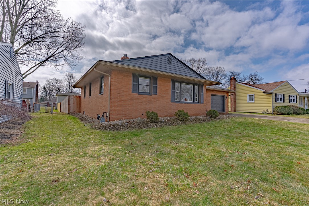 Applewood Acres - Residential