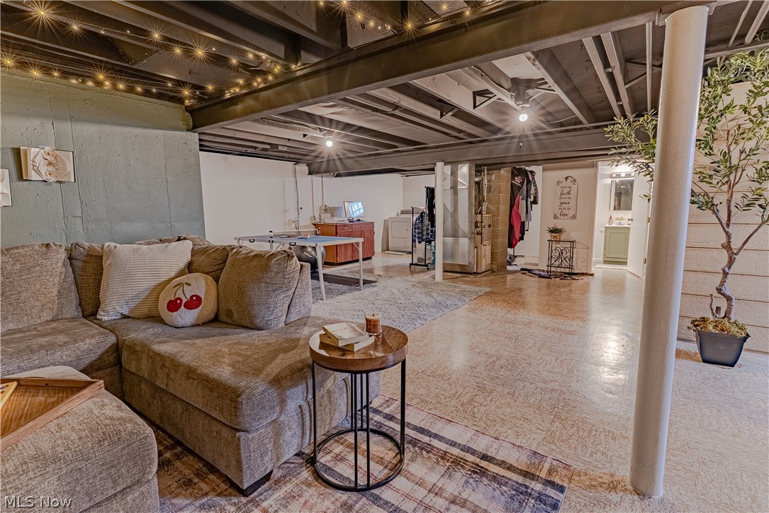 Applewood Acres - Residential