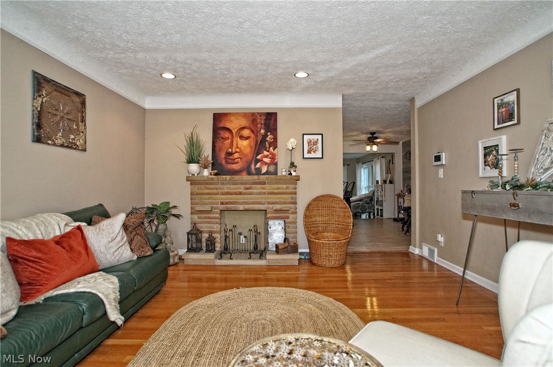 H A Stahl Props Cos Ridgewood - Residential