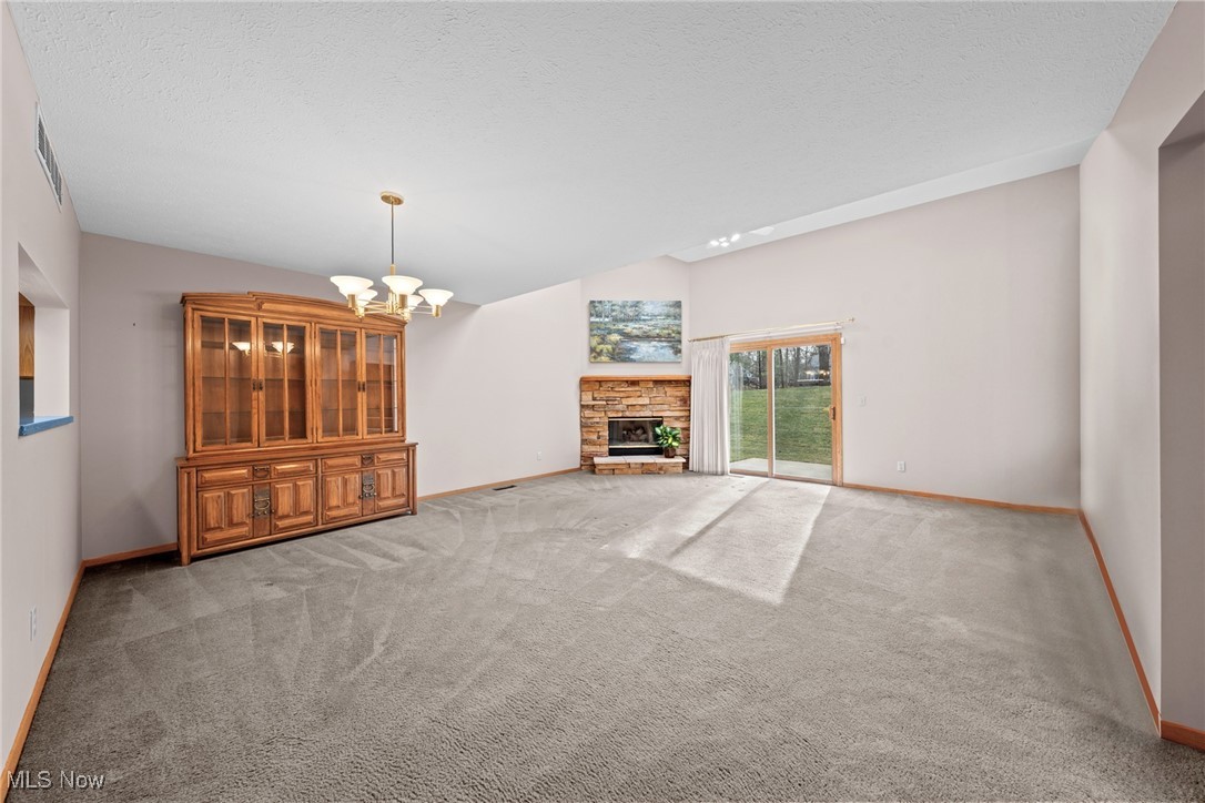 1558 Iris Glen Drive, Twinsburg, Ohio image 15
