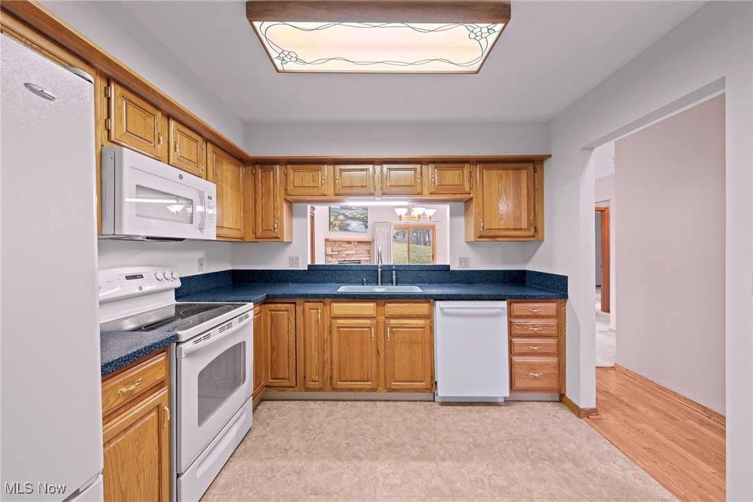 1558 Iris Glen Drive, Twinsburg, Ohio image 10