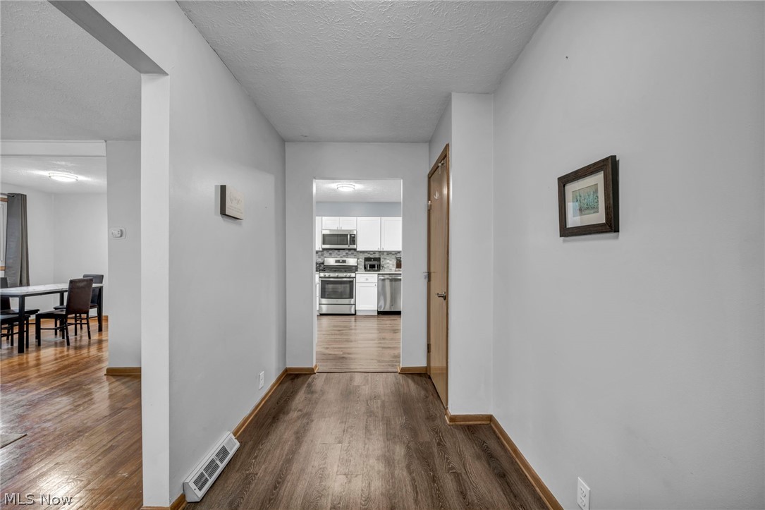 Indian Crk Estates - Residential