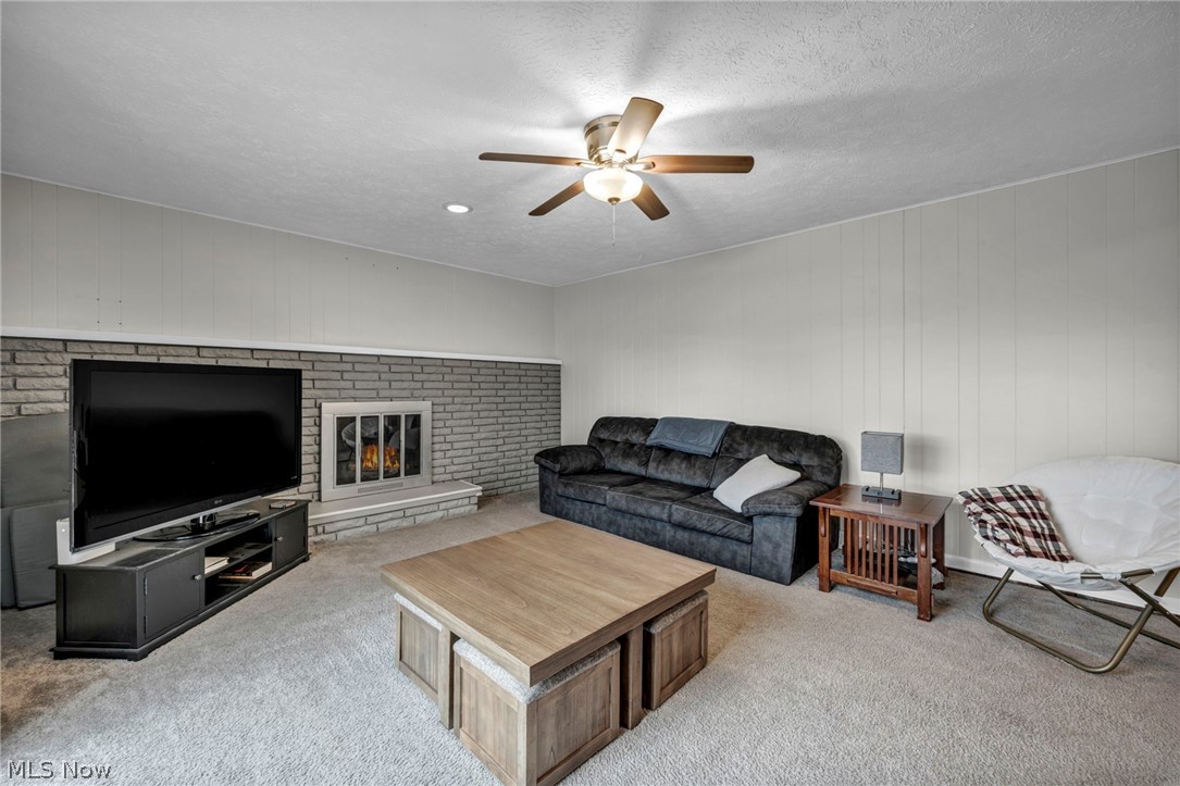 Indian Crk Estates - Residential