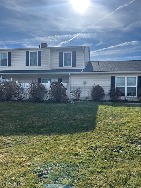 Condo For Sale - 6857 Beacon Drive #63B<br/> Lake County, Mentor, OH 44060