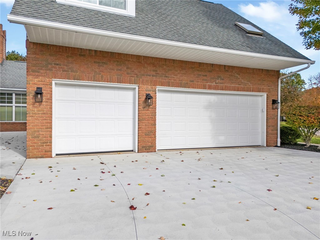 Nobles Pond - Residential