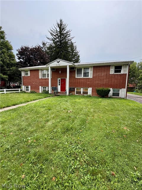 Photo of 320 E Chestnut Street #2, Lisbon, OH 44432 (MLS # 5239680)