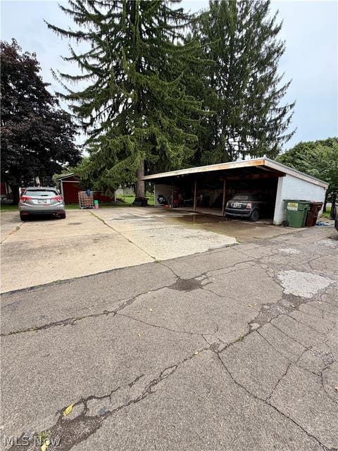 Tiny photo for 320 E Chestnut Street #2, Lisbon, OH 44432 (MLS # 5239680)