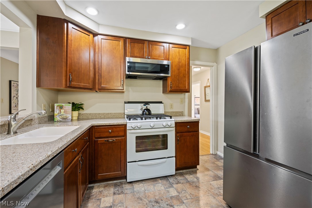 River Wood Park - Residential