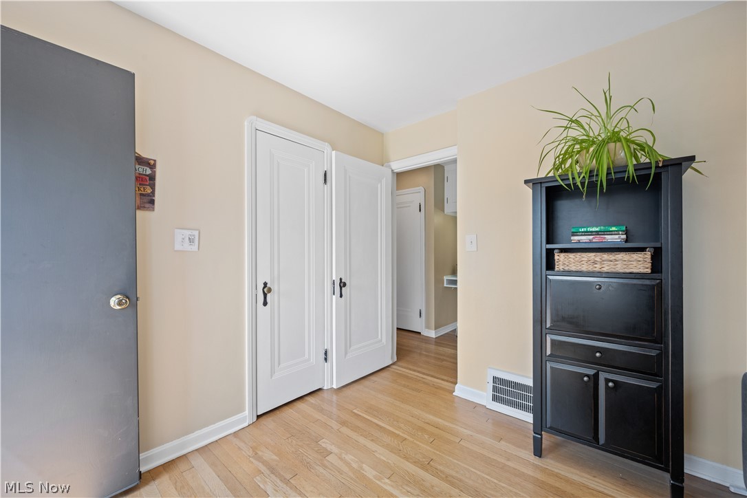 River Wood Park - Residential