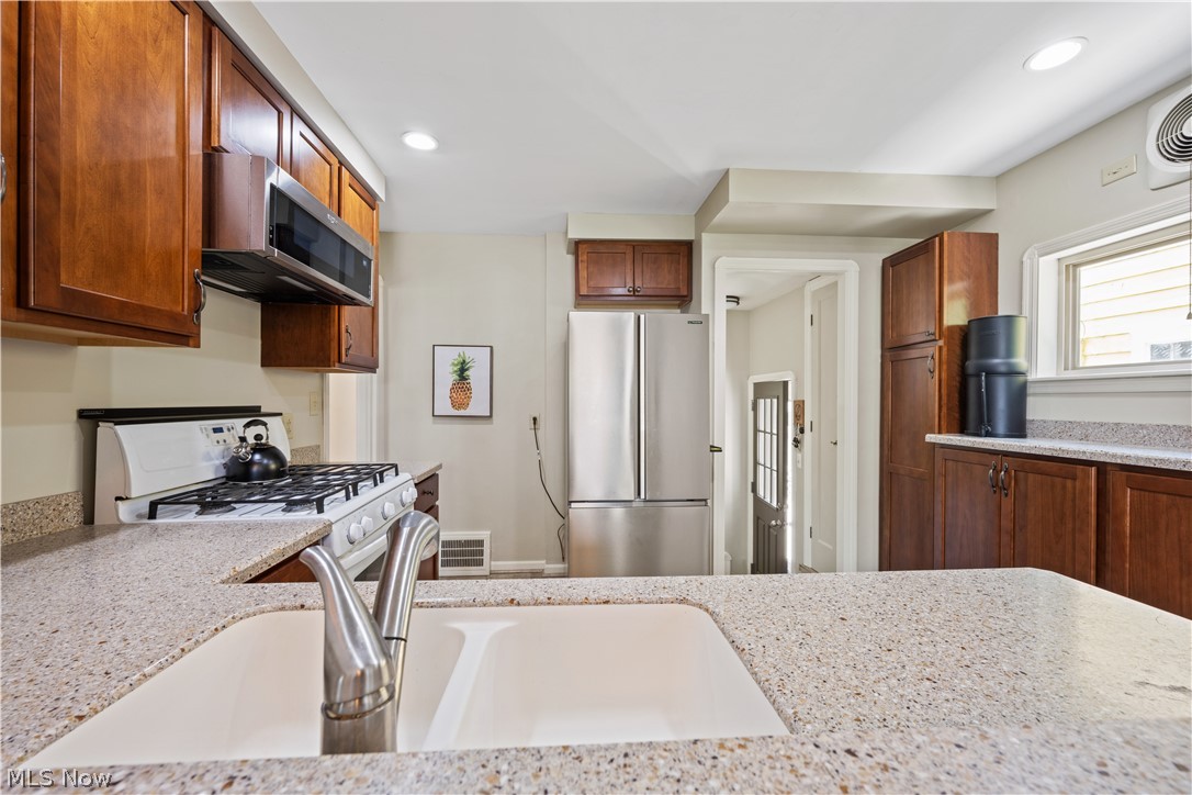 River Wood Park - Residential