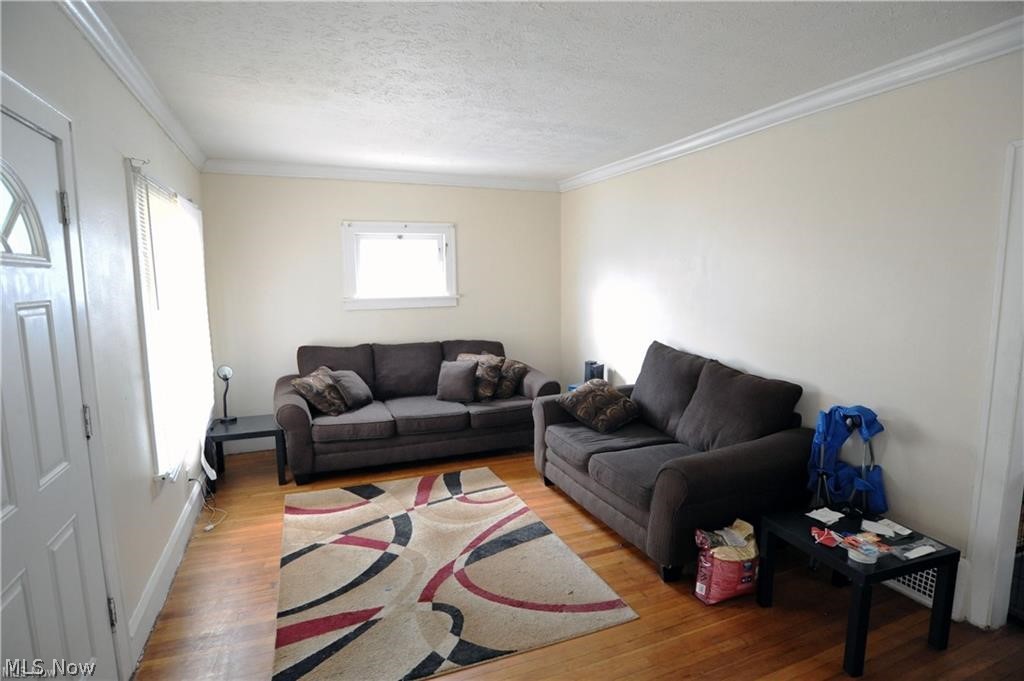 Crawford Realty Cs East View - Residential