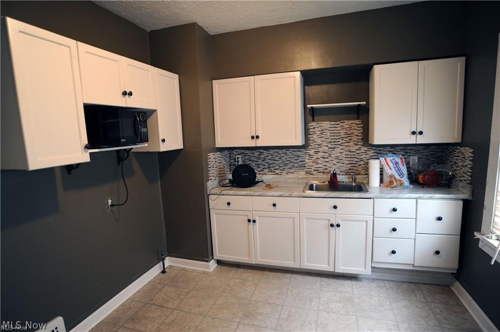 Crawford Realty Cs East View - Residential