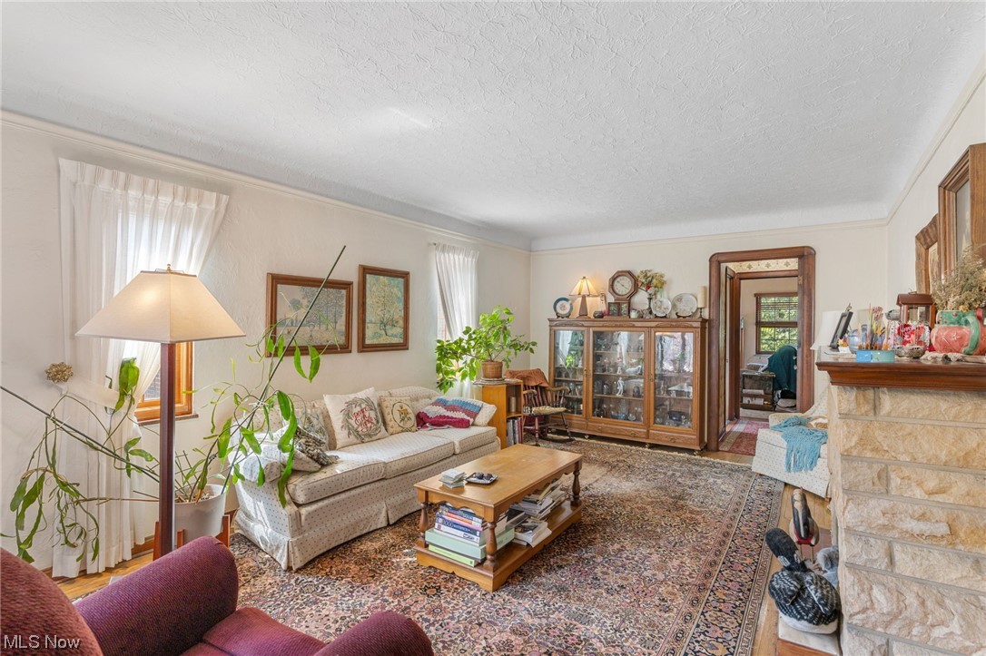 S H Kleinman Realty Cos Warre - Residential