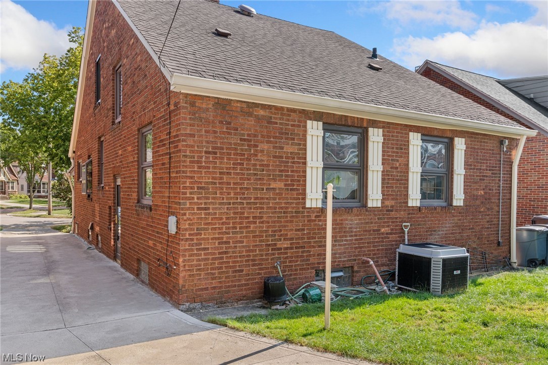 S H Kleinman Realty Cos Warre - Residential