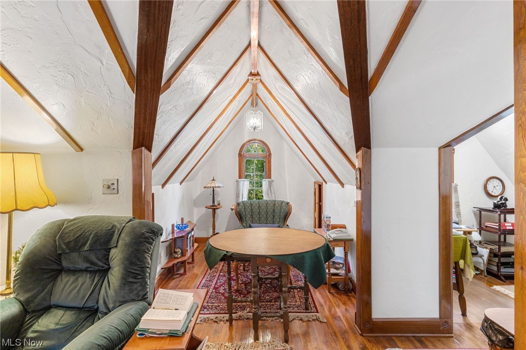 S H Kleinman Realty Cos Warre - Residential