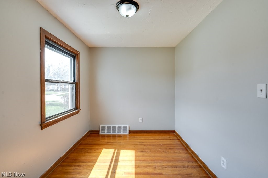 Ridgewood 02 - Residential