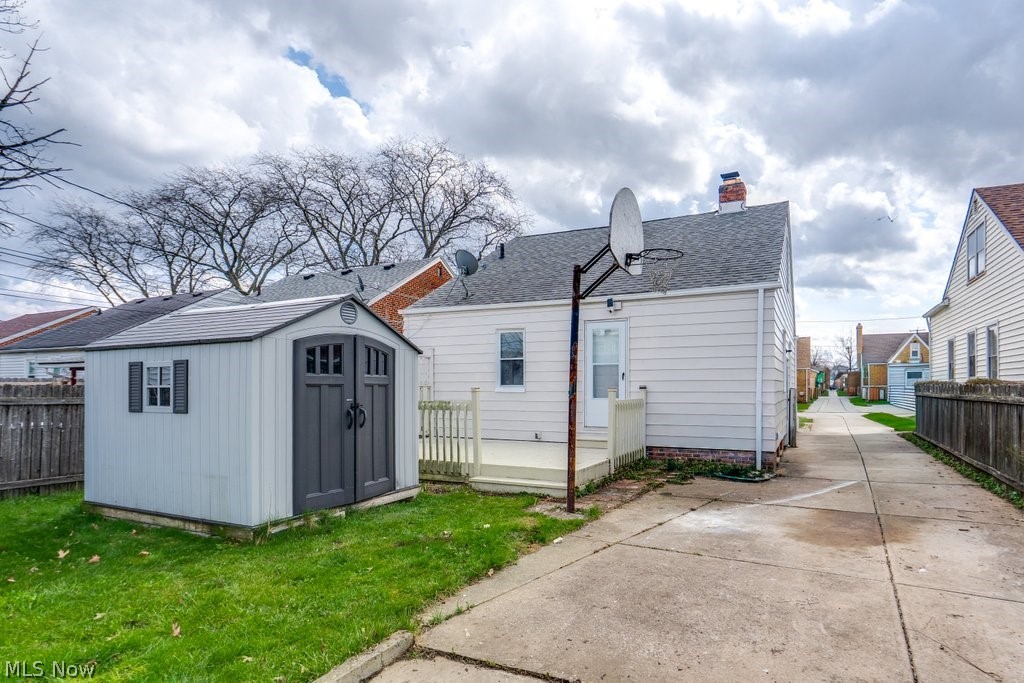 Ridgewood 02 - Residential