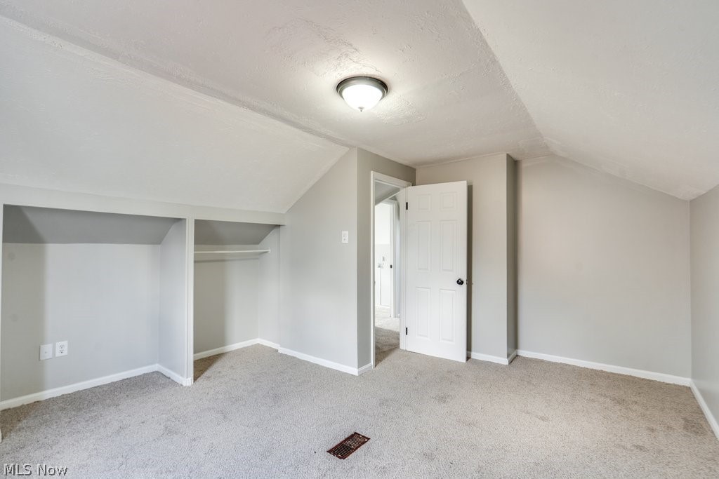 Ridgewood 02 - Residential