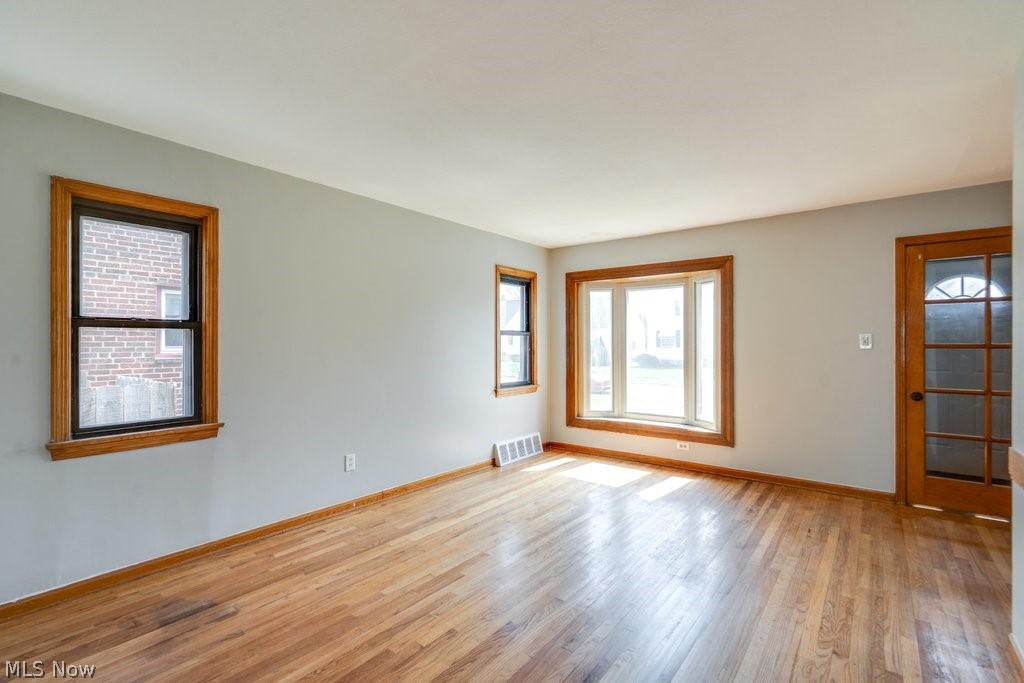 Ridgewood 02 - Residential