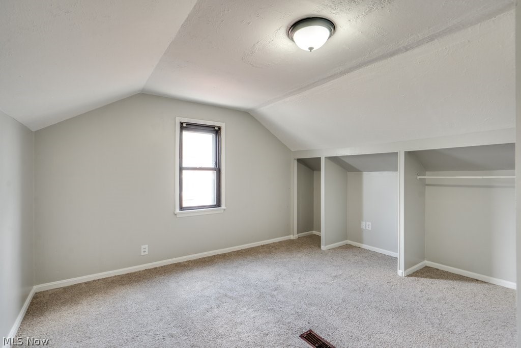 Ridgewood 02 - Residential